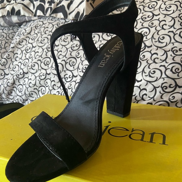 Cathy Jean black suede heels, great condition - Picture 3 of 4